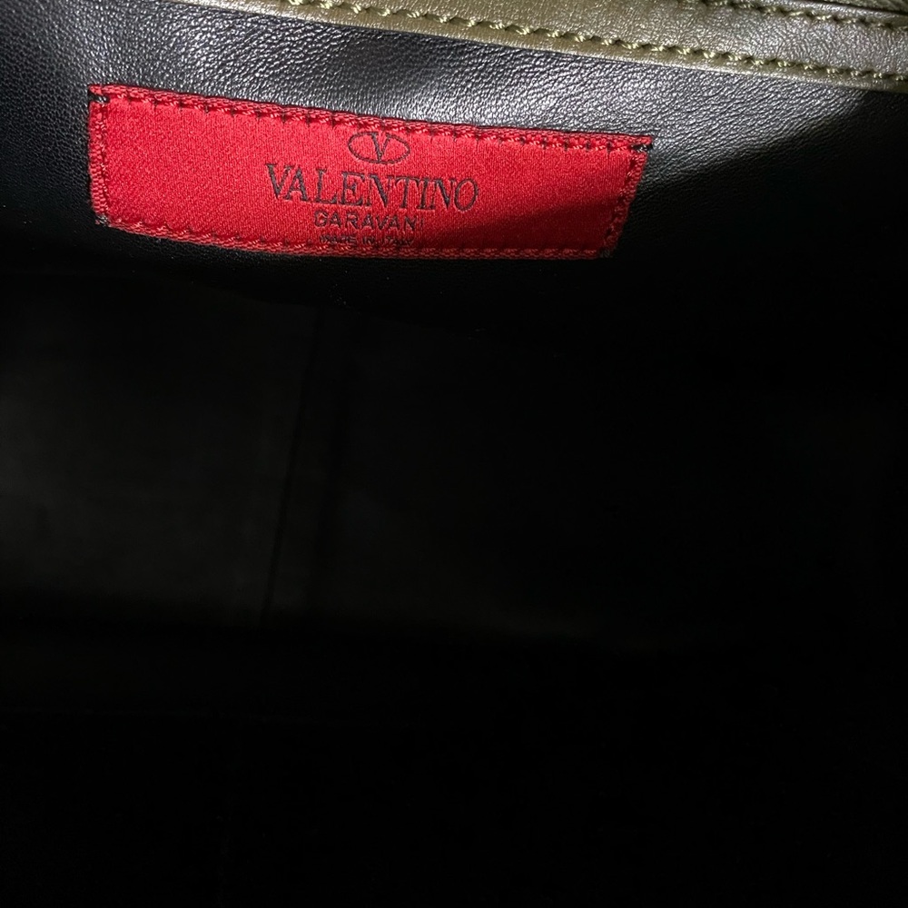 Valentino Garavani Large Bag (good condition) - Picture 7 of 17